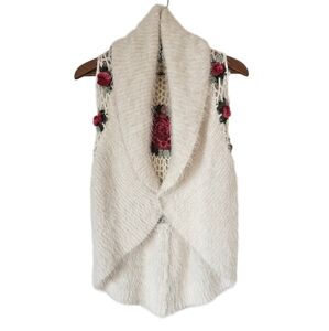 Rosette crochet Mix sweater cardigan vest soft white vintage style size S